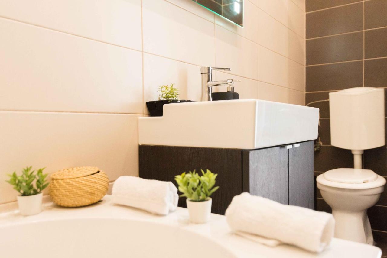 Paulay Design Apartment Βουδαπέστη Εξωτερικό φωτογραφία