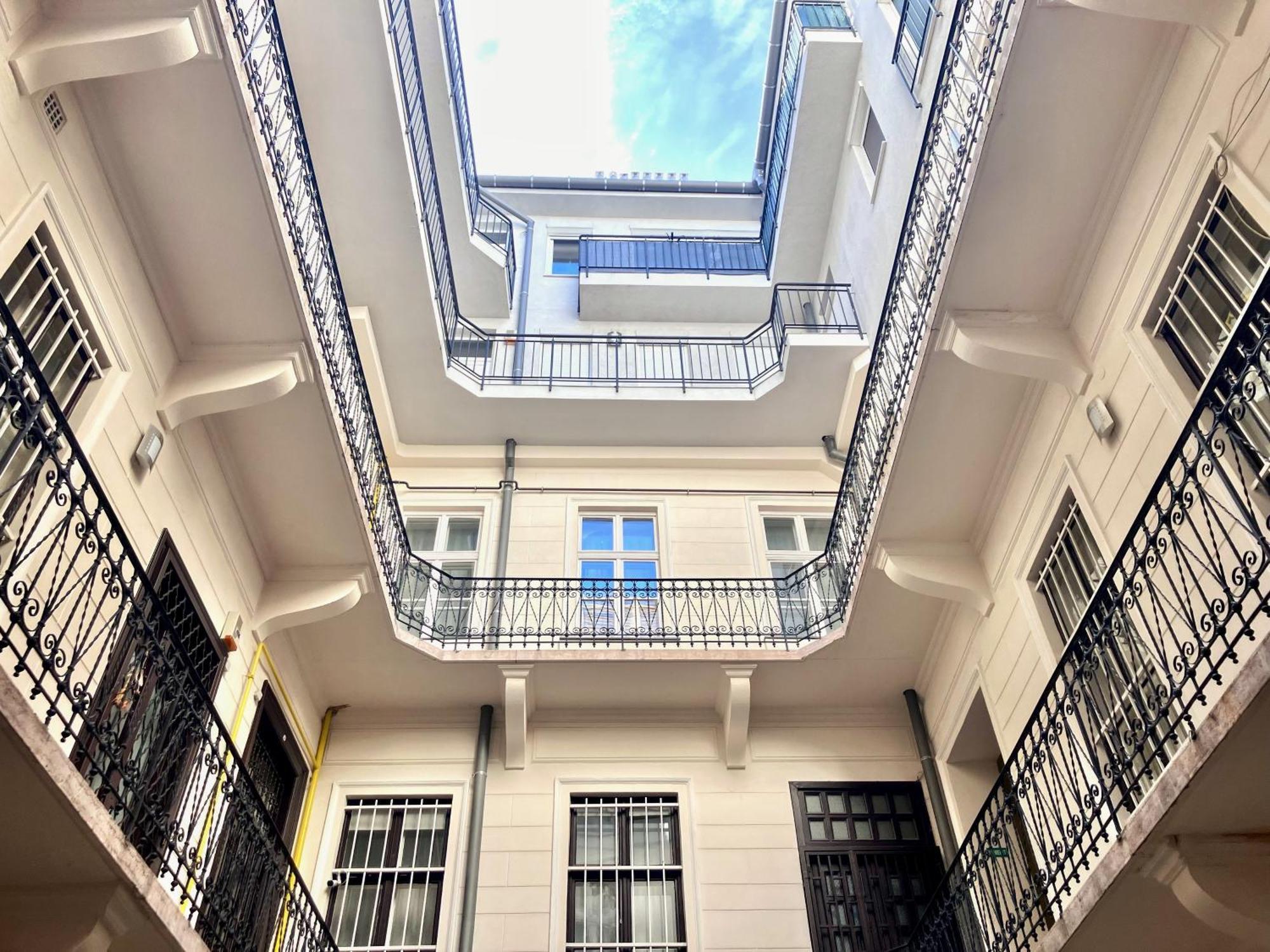 Paulay Design Apartment Βουδαπέστη Εξωτερικό φωτογραφία